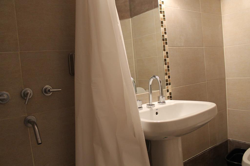 Hotel Rincon Vasco Мендоса Экстерьер фото