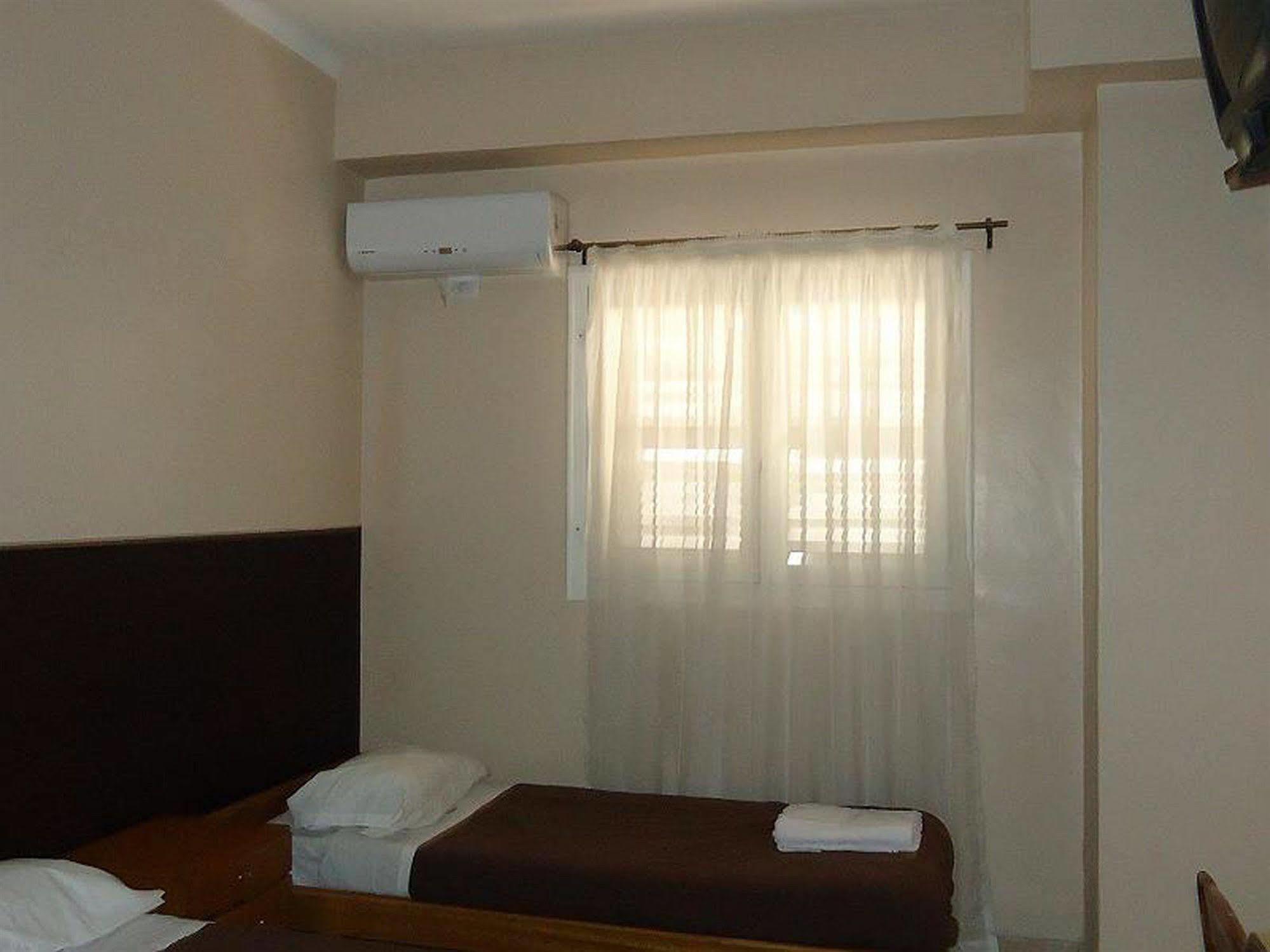 Hotel Rincon Vasco Мендоса Экстерьер фото