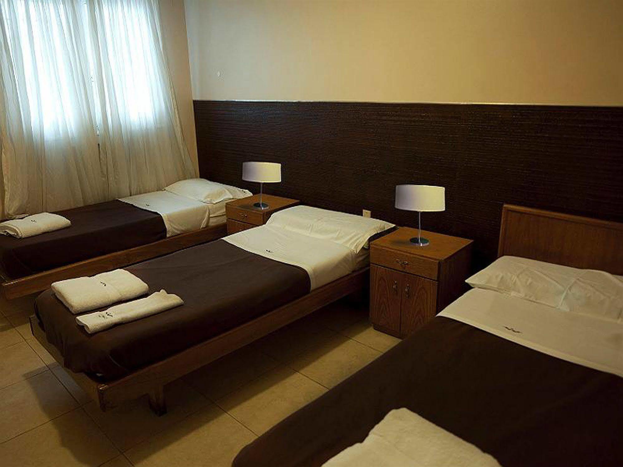 Hotel Rincon Vasco Мендоса Экстерьер фото