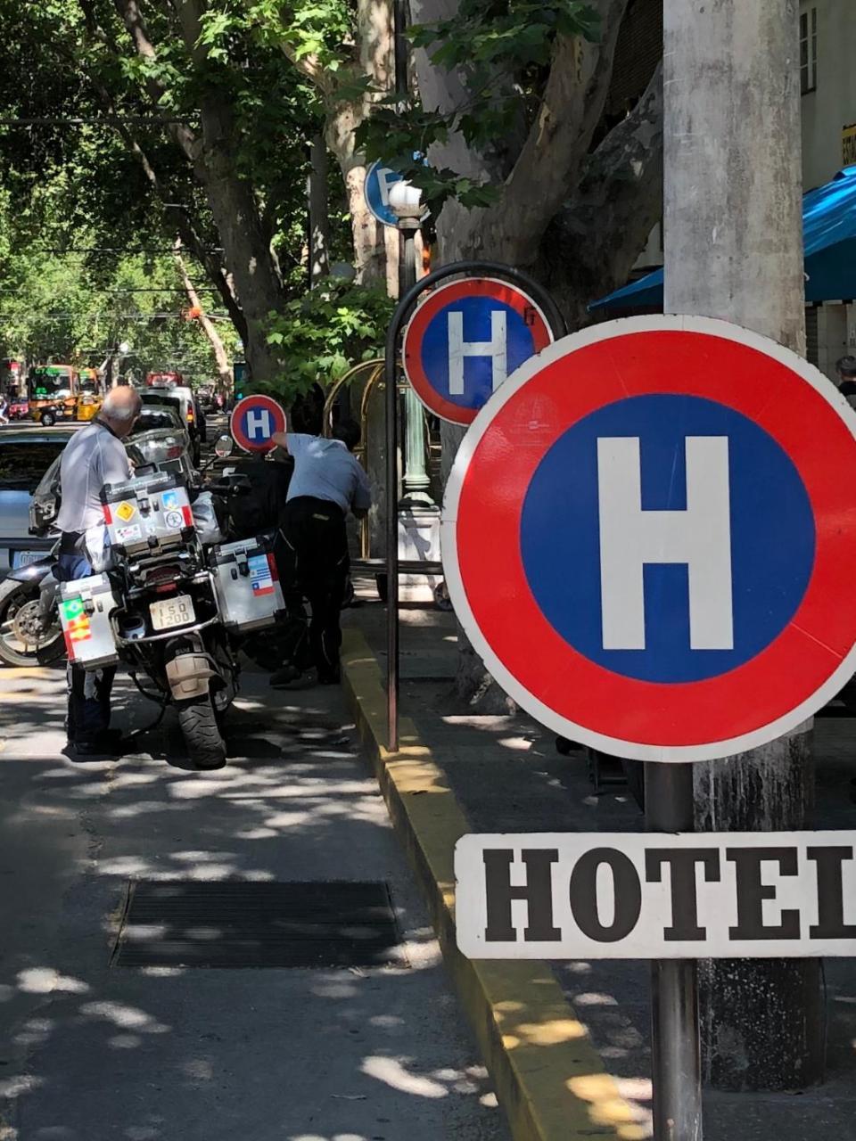 Hotel Rincon Vasco Мендоса Экстерьер фото